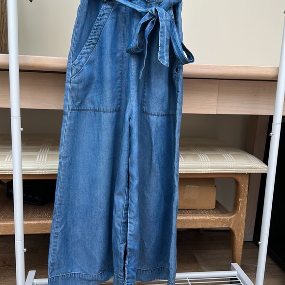 Amour Vert Gisela Chambray Jumpsuit - Picture 9 of 11
